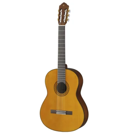 گیتار یاماها yamaha C70